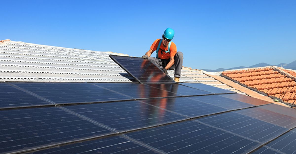 Breaking Down the Basics of Modular Solar Panel Installation
