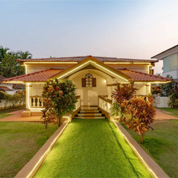 Relax in Style: Unwind at These Stunning Anjuna Villas