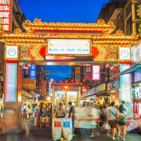 Top 3 Taipei Night Markets: Must-Eat Foods and Travel Tips