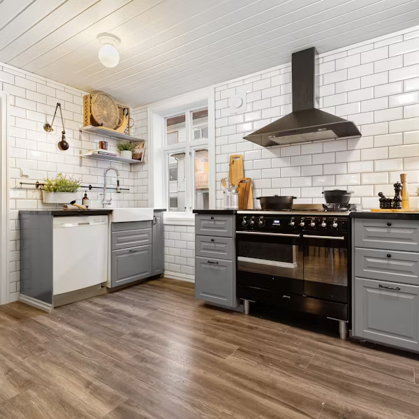 The Best Materials for a Scandinavian Kitchen: Wood, Marble, and More
