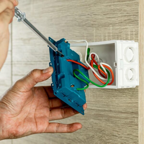 Modern Electrical Safety Tips Every Homeowner Should Know