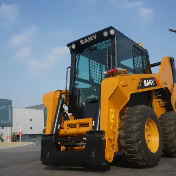 How Skid Steers and Crushers Are Redefining On-Site Efficiency