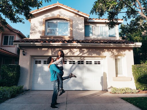The Homeowner’s Guide to Financing Options Beyond the Bank